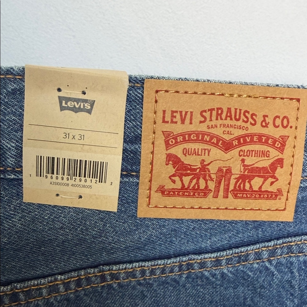 NWT Levi's Women's '94 Baggy Wide-Leg Relaxed-Fit Denim Jeans Size 31 (12) - Picture 7 of 13